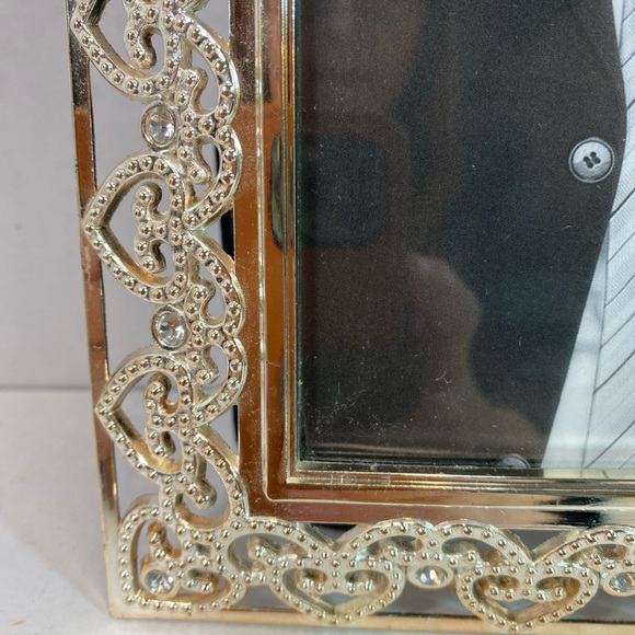 Melannco 8x10 Wedding Picture Ornate Jeweled Hearts Silver Photo Picture Frame - Picture 2 of 7